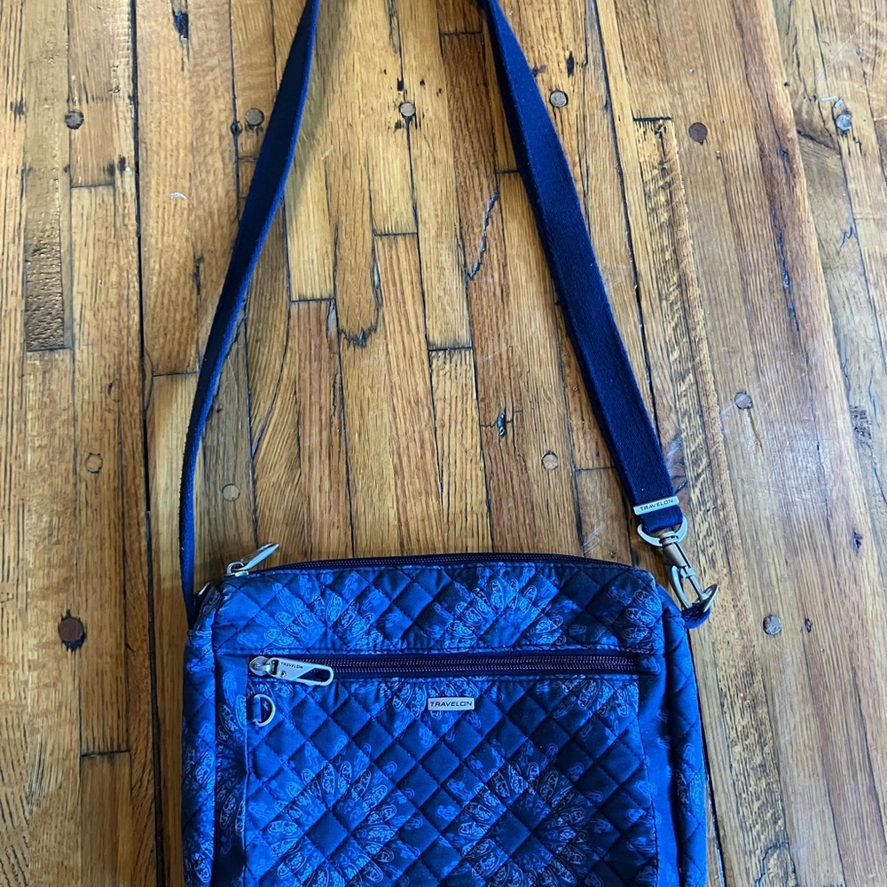 Travelon Blue Quilted Crossbody Bag